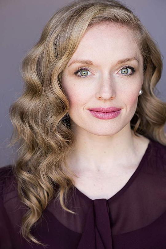 梅雷迪思·奥斯特洛夫斯基 Meredith Ostrowsky