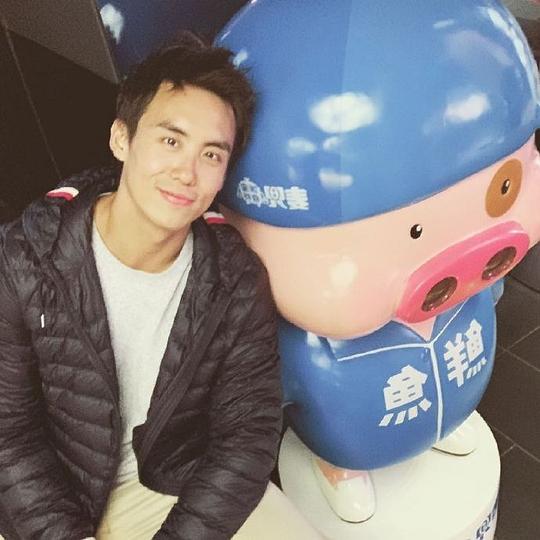 洪之光 Zhiguang Hong