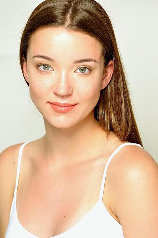 妮可·布莱登·布鲁姆 Nicole Brydon Bloom