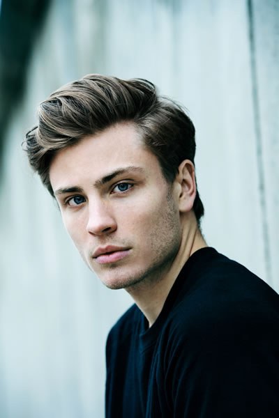 雅尼克·许曼 Jannik Schümann