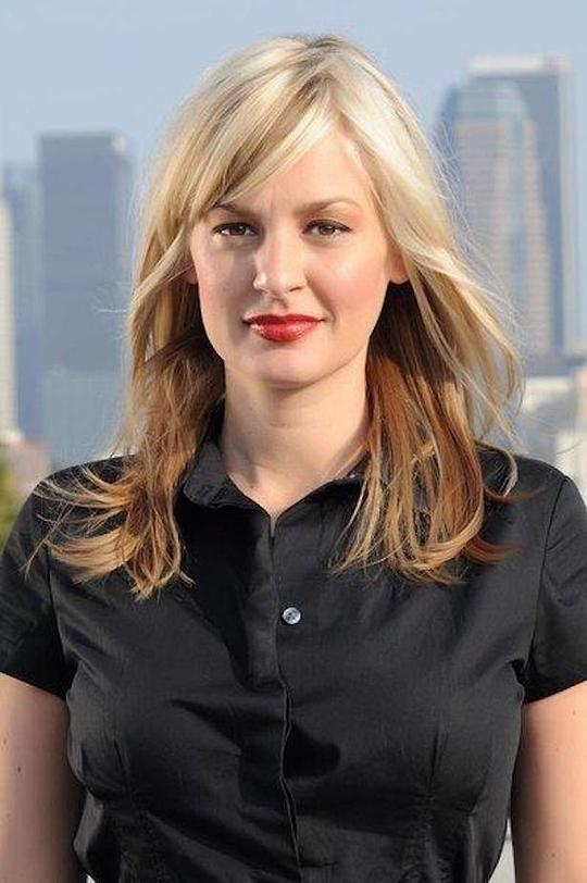 克里斯蒂娜·帕斯西茨基 Christina Pazsitzky