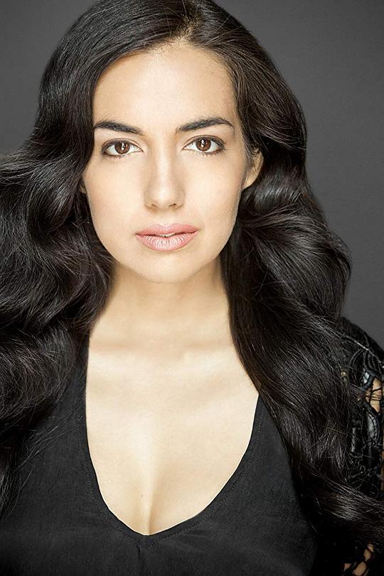 蒂娜·罗德里格斯 Tina Rodriguez