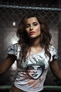 妮莉·费塔朵 Nelly Furtado