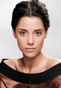 詹苏·迪瑞 Cansu Dere