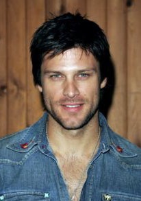 格雷格·沃恩 Greg Vaughan