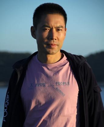 王韦智 Weizhi Wang