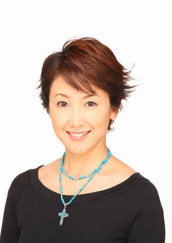 东智鹤 Chizuru Azuma