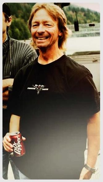 金·曼纳斯 Kim Manners