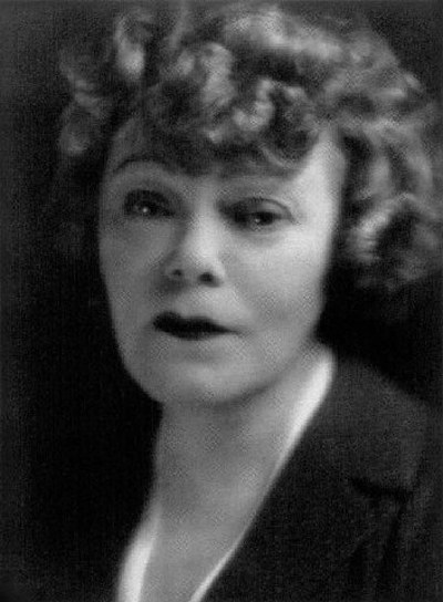 罗莎·法蕾雅 Rosa Valetti