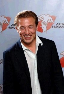 帕沙·D.林奇尼科夫 Pasha D. Lychnikoff