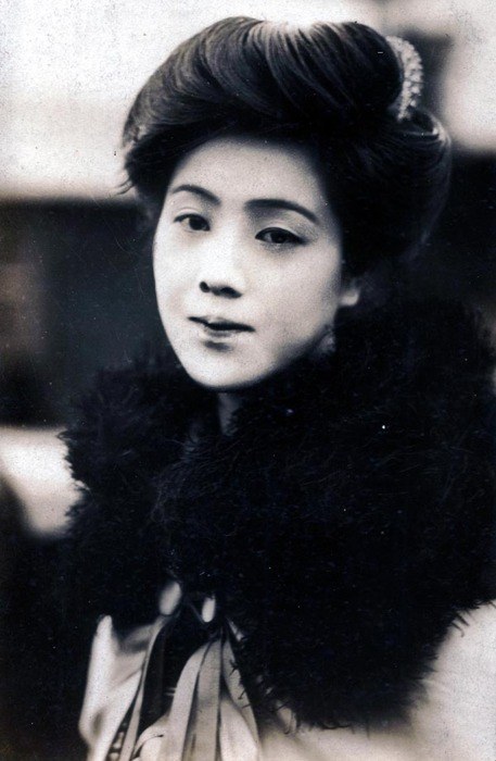 浦边粂子 Kumeko Urabe