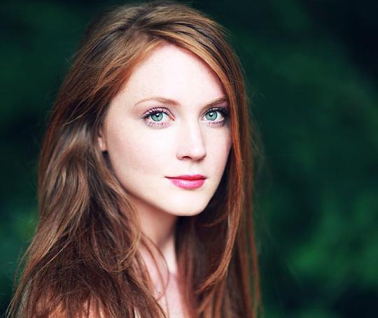 奥莉薇娅·哈琳安 Olivia Hallinan