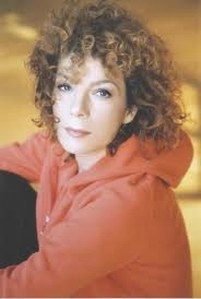 妮娜·霍伽 Nina Hoger