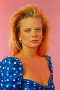 玛希·沃克 Marcy Walker