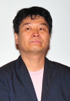 尹学烈 Hak-yeol Yun