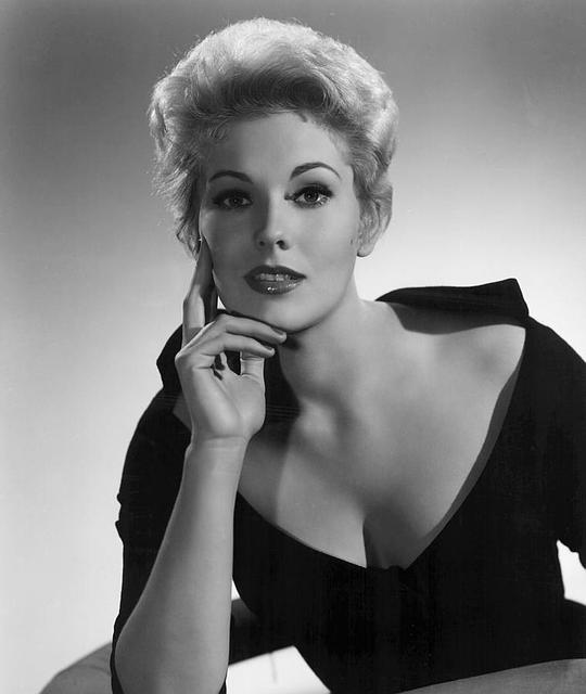金·诺瓦克 Kim Novak