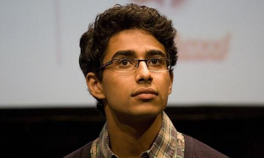 苏拉·沙玛 Suraj Sharma