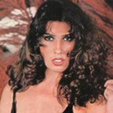 思德拉·卡娜马吉纳 Stella Carnacina