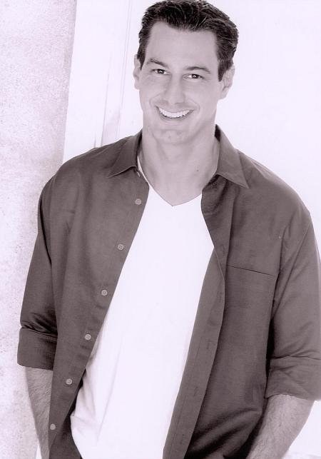 斯科特·勒维 Scott Levy