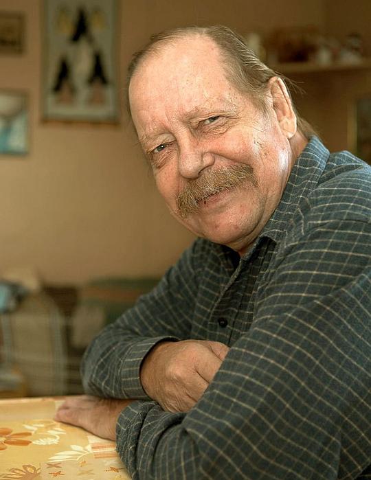 埃斯科·尼卡里 Esko Nikkari