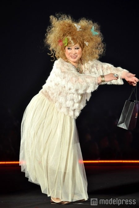 竹城明 Aki Takejo