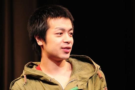 峯田和伸 Kazunobu Mineta