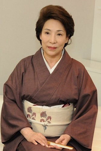 波乃久里子 Kuriko Namino