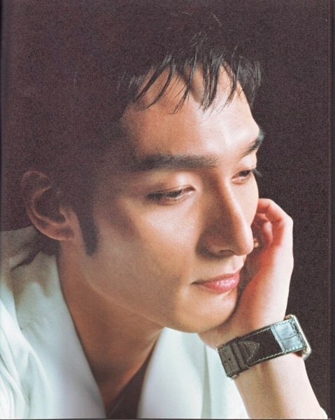 草彅刚 Tsuyoshi Kusanagi