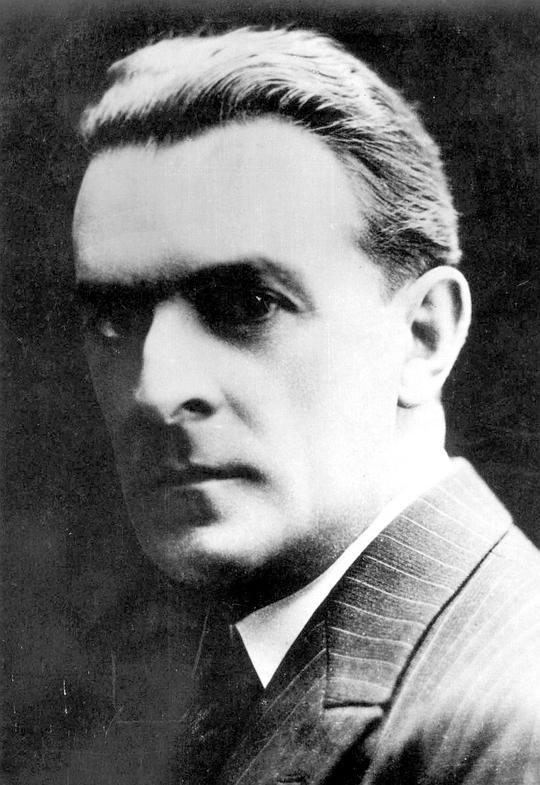 勒内·纳瓦尔 René Navarre