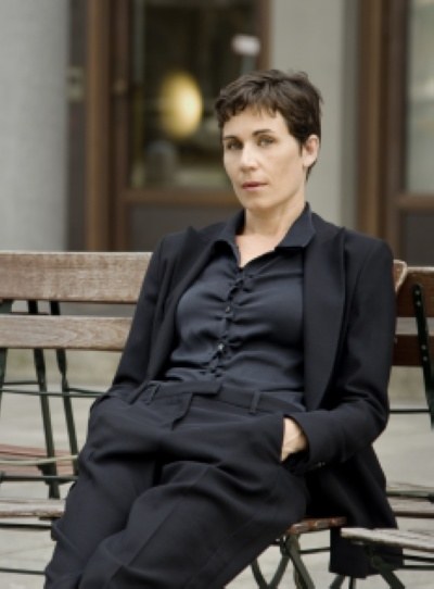 尼娜·昆岑多夫 Nina Kunzendorf