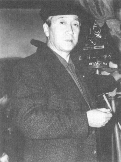 五所平之助 Heinosuke Gosho