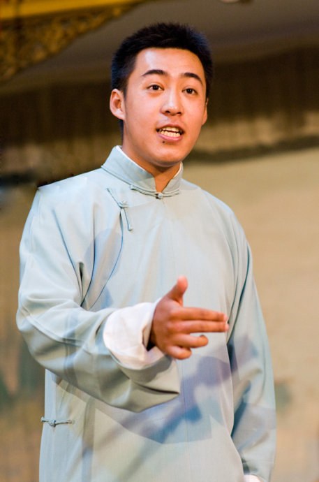 管新成 Xincheng Guan