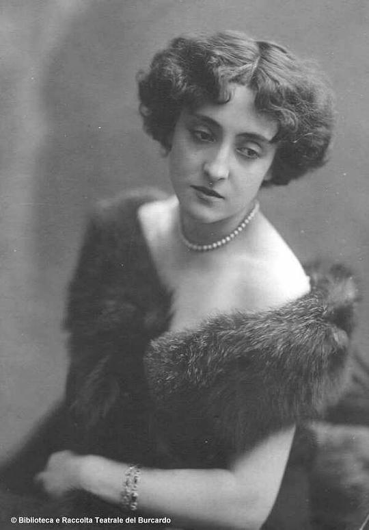 丽达·伯雷利 Lyda Borelli