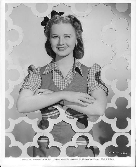 安·吉利斯 Ann Gillis