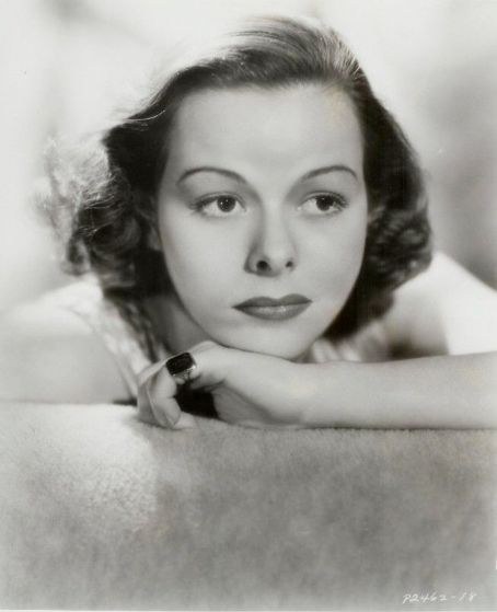 露易丝·普拉特 Louise Platt