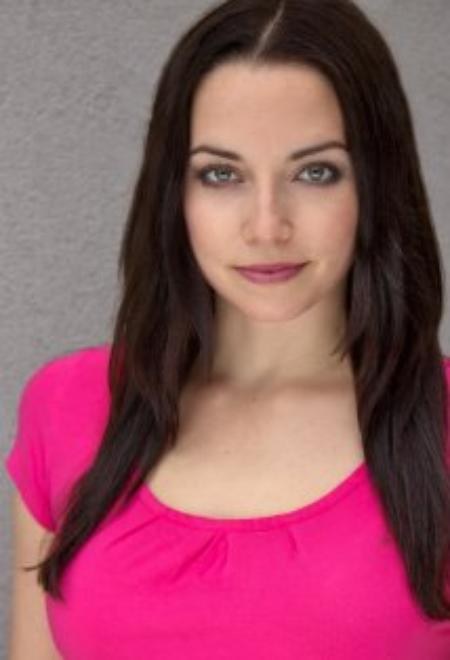 詹妮弗·皮达维克 Jennifer Pudavick