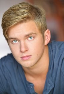 克里斯·布罗楚 Chris Brochu