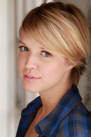 布瑞妮·谢里丹 Britni Sheridan