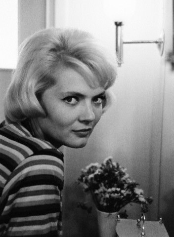 科琳娜·马尔尚 Corinne Marchand