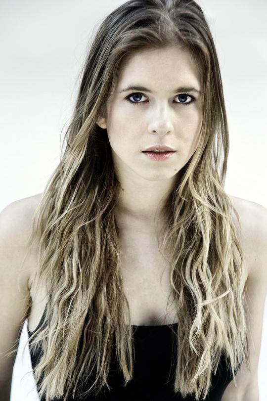 麦达·阿帕诺威茨 Magda Apanowicz