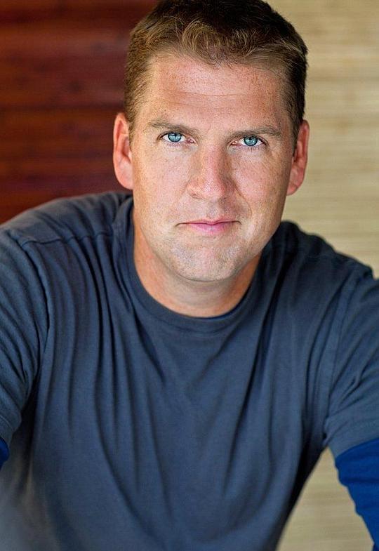 雷甘·伯恩斯 Regan Burns