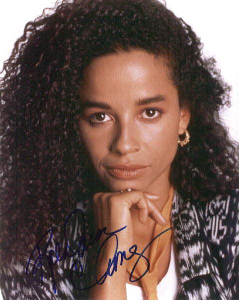 蕾伊·道恩·钟 Rae Dawn Chong