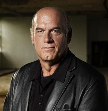 杰西·温图拉 Jesse Ventura