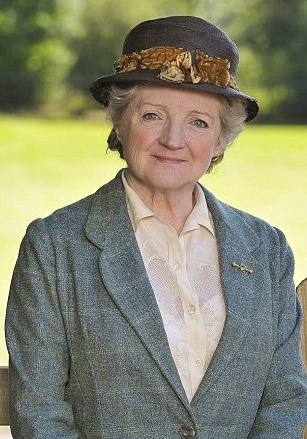 朱莉亚·麦肯齐 Julia McKenzie