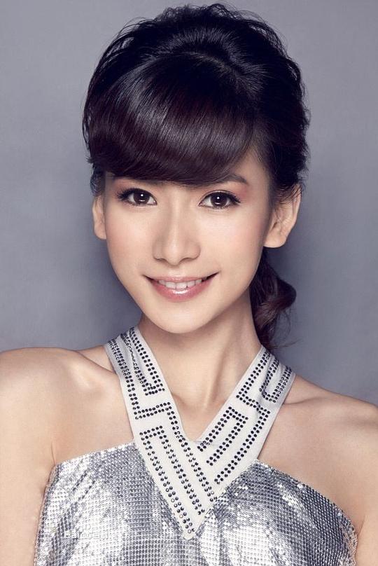 王秋紫 Qiuzi Wang