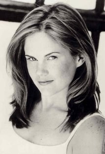 珍妮弗·海尔 Jennifer Hall