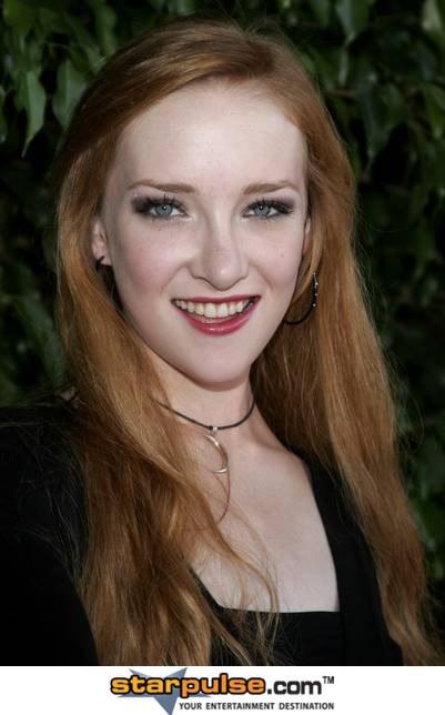 斯嘉丽·波莫尔斯 Scarlett Pomers