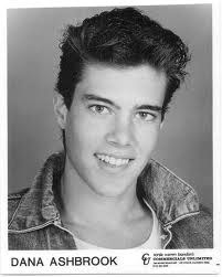 达纳·艾希布鲁克 Dana Ashbrook