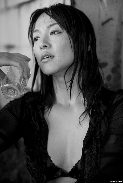 黑泽明日香 Asuka Kurosawa