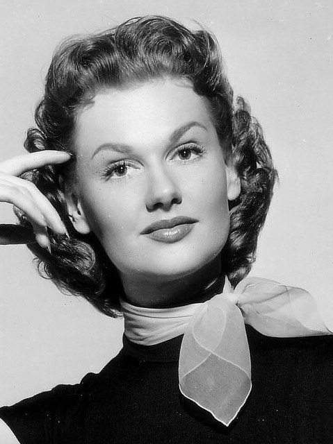 安·鲁滨逊 Ann Robinson